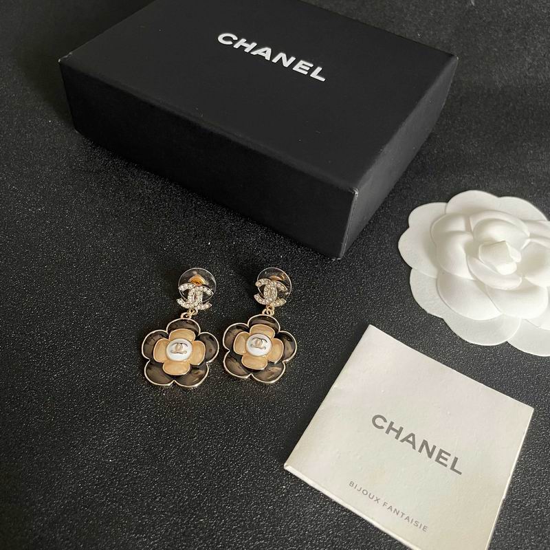 Chanel Earring 03yxs444